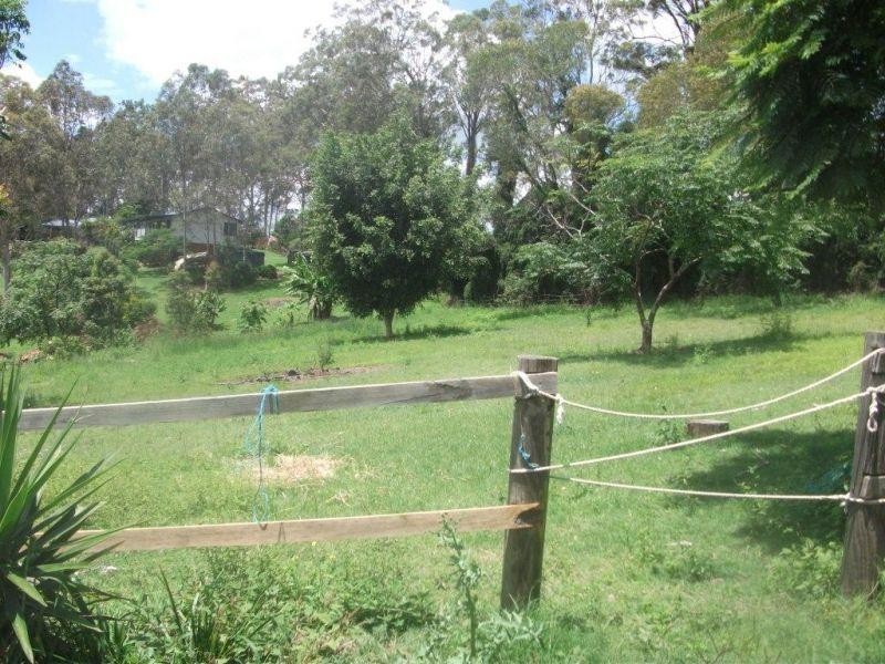 171 Rammutt Road, Chatsworth QLD 4570