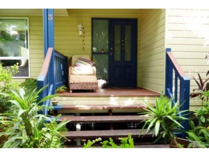 3 Southern Cross Parade, Sunrise Beach QLD 4567