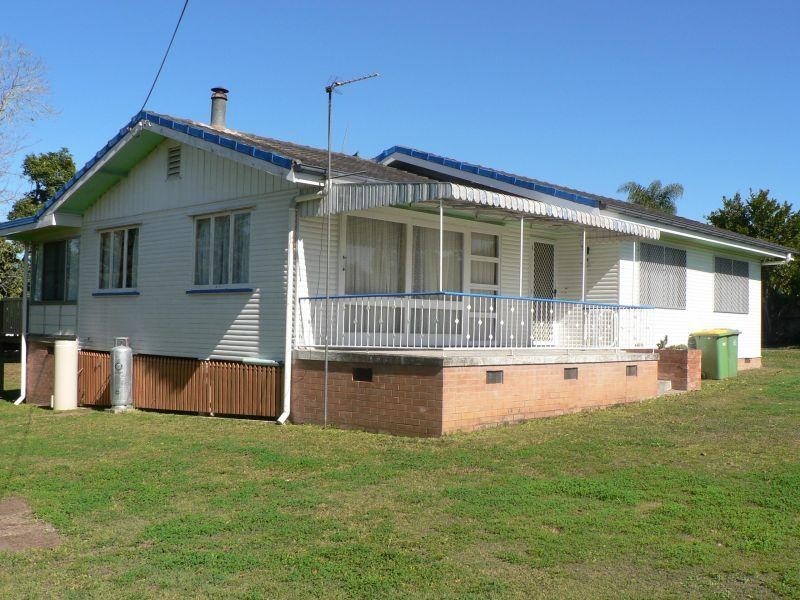 27 Graham Street, Gympie QLD 4570