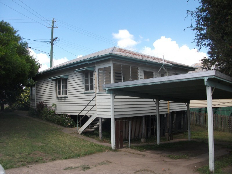 8 Stewart Terrace, Gympie QLD 4570