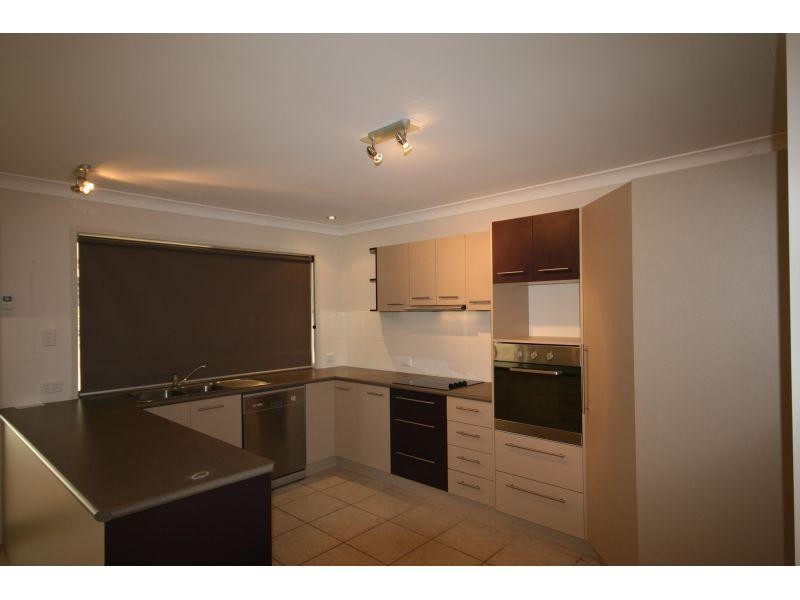 41 Gympie View Dr, Southside QLD 4570