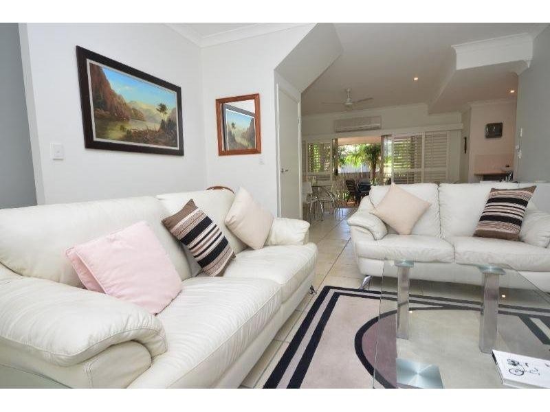 10/4 Riverstone Court, Tewantin QLD 4565