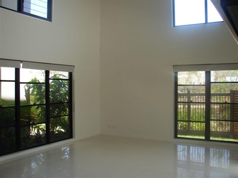 1 Surfside Lane, Mount Coolum QLD 4573