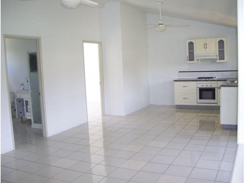 2 Smalley Place, Gympie QLD 4570