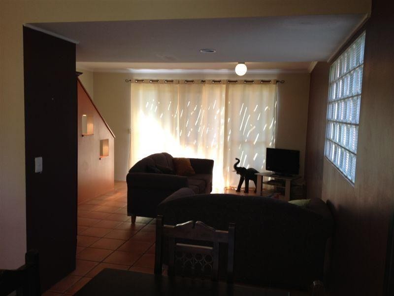 4/24 Lake Weyba Dr, Noosaville QLD 4566