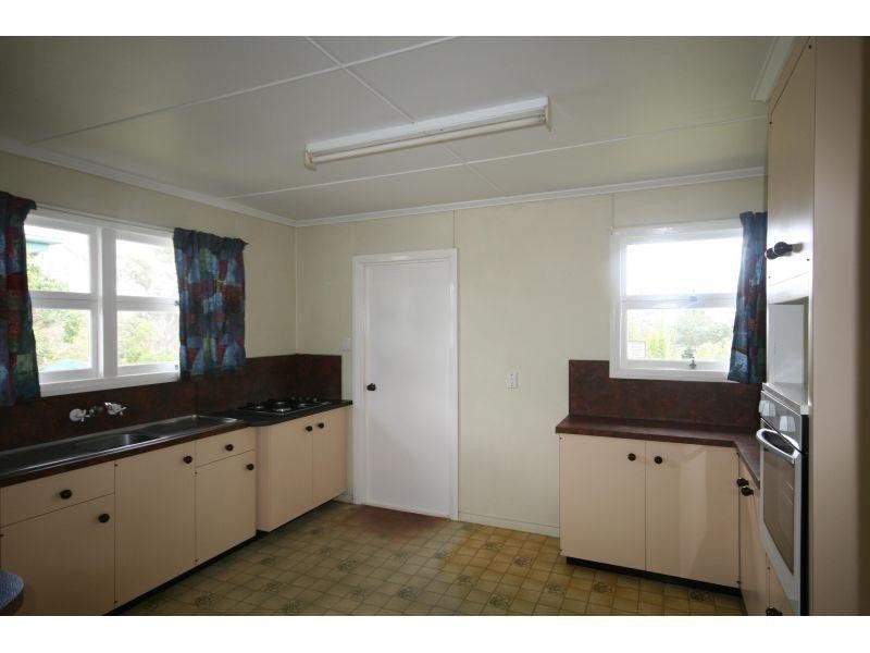 38 Parsons Rd, Gympie QLD 4570