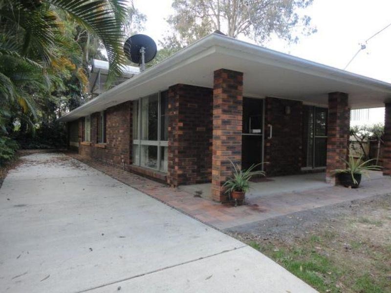 58  Teewah Rd, Boreen Point QLD 4565