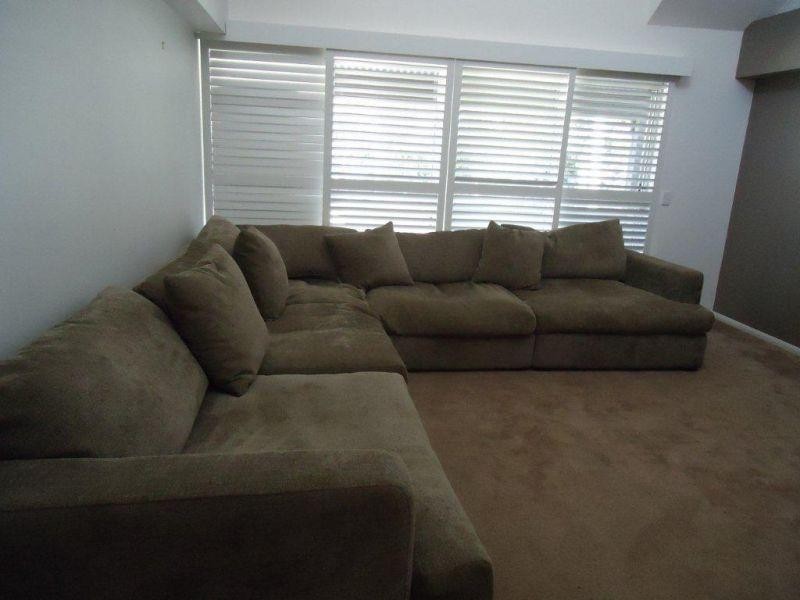 65  Lake Weyba Dr, Noosaville QLD 4566