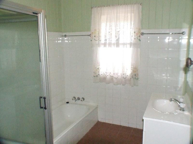 3 Stewart Tce, Gympie QLD 4570