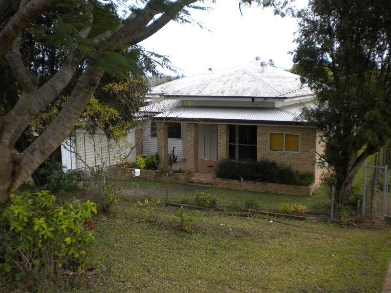 58 Henry St, Gympie QLD 4570