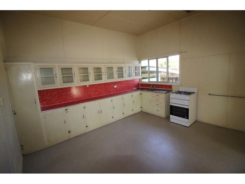 58 Henry St, Gympie QLD 4570