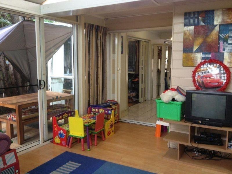 4/12 James St, Noosaville QLD 4566