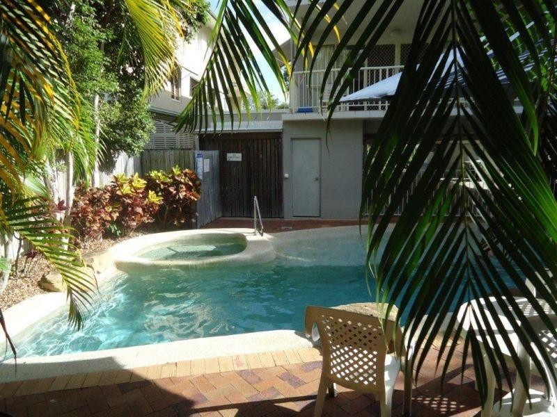 8/235 Gympie Terrace, Noosaville QLD 4566