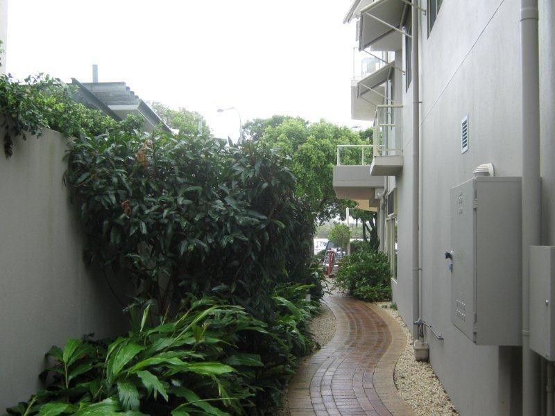 8/235 Gympie Terrace, Noosaville QLD 4566