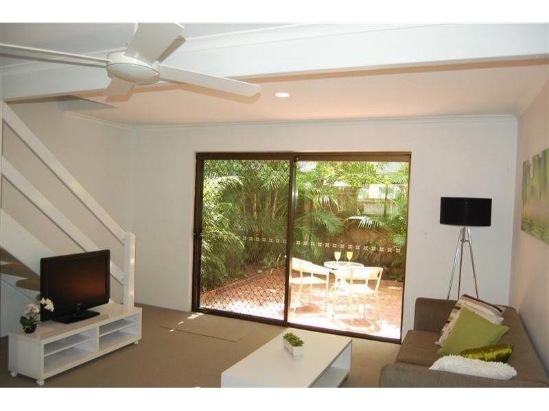 9/16 James St, Noosaville QLD 4566