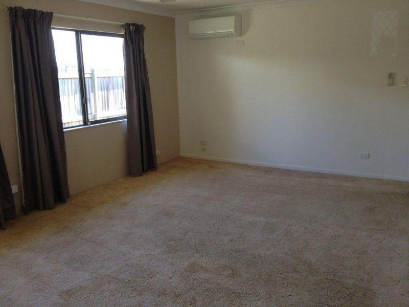 97 Lake Weyba Drive, Noosaville QLD 4566