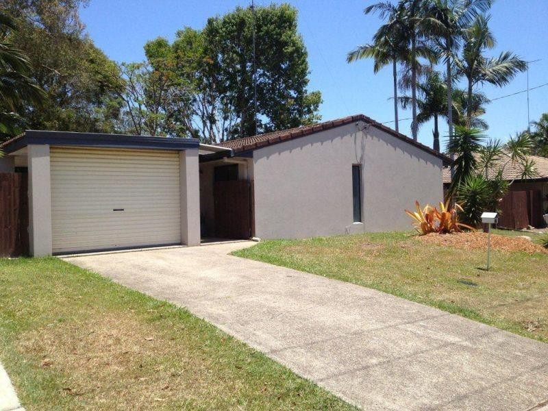 11 Linksland St, Tewantin QLD 4565