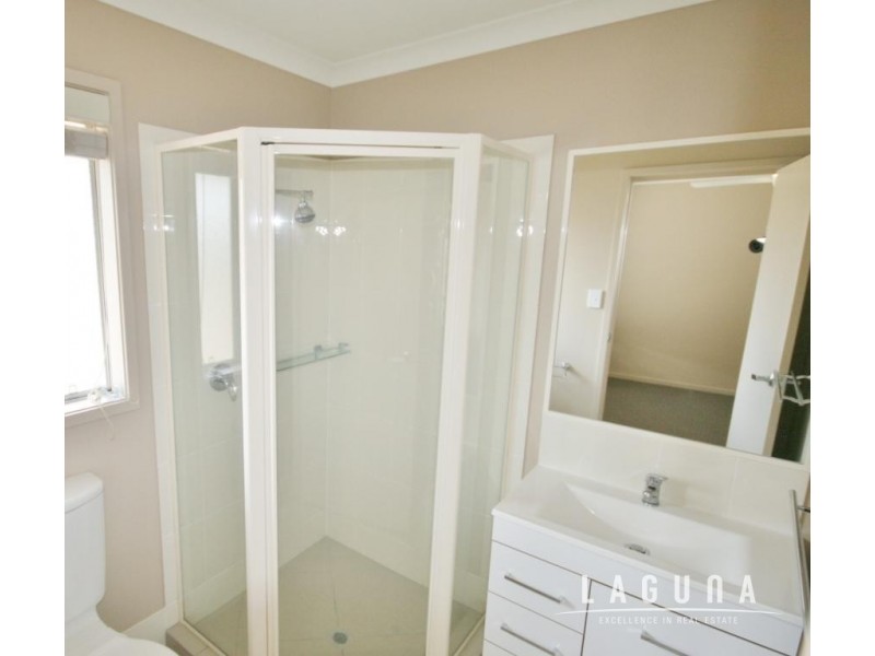 34 Woodland Dr, Southside QLD 4570