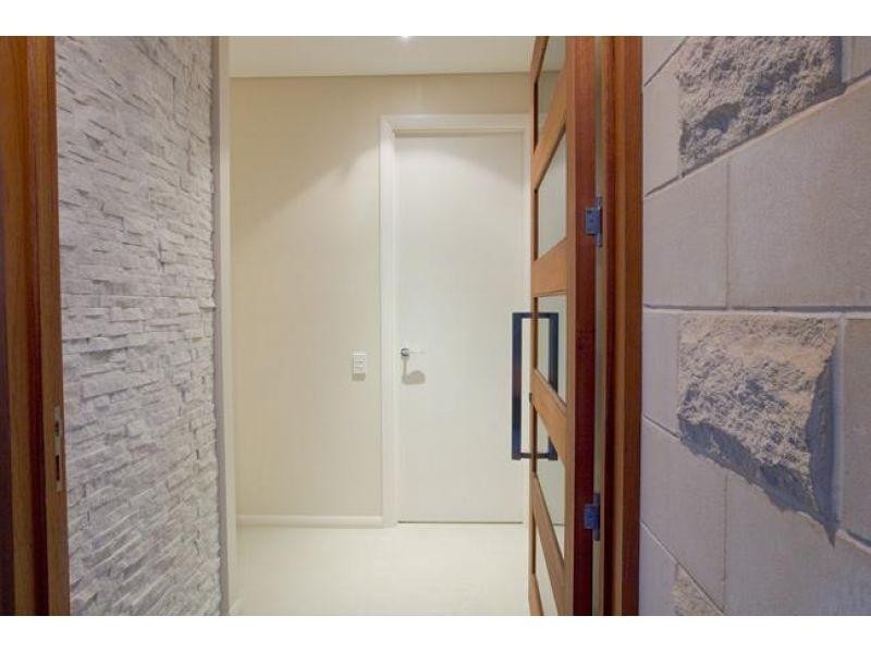 4/233 Weyba Rd, Noosaville QLD 4566