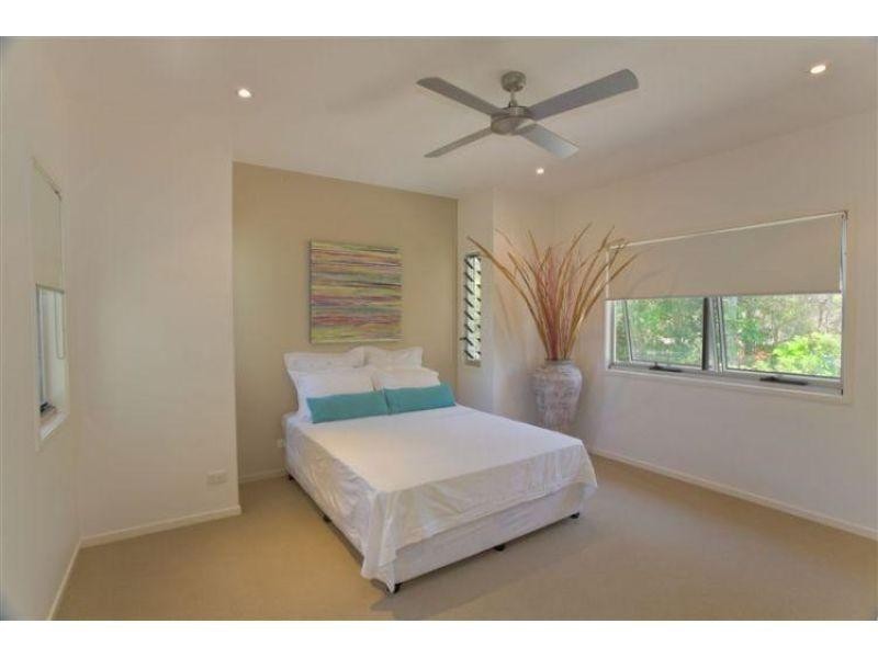 2/31 Viewland Dve, Noosa Heads QLD 4567