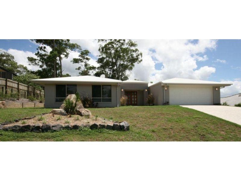 53 Hilltop Avenue, Southside QLD 4570