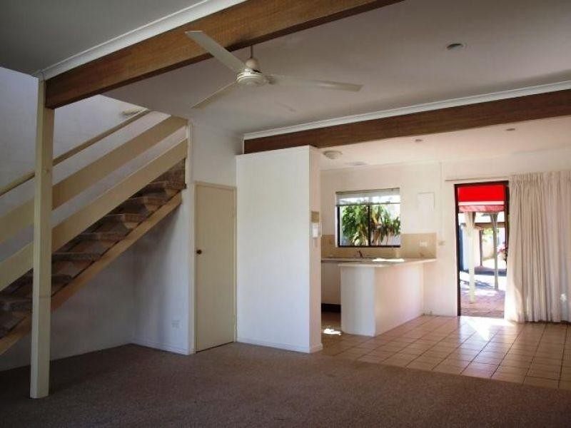 6/130 Noosa Parade, Noosaville QLD 4566