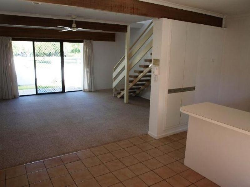 6/130 Noosa Parade, Noosaville QLD 4566