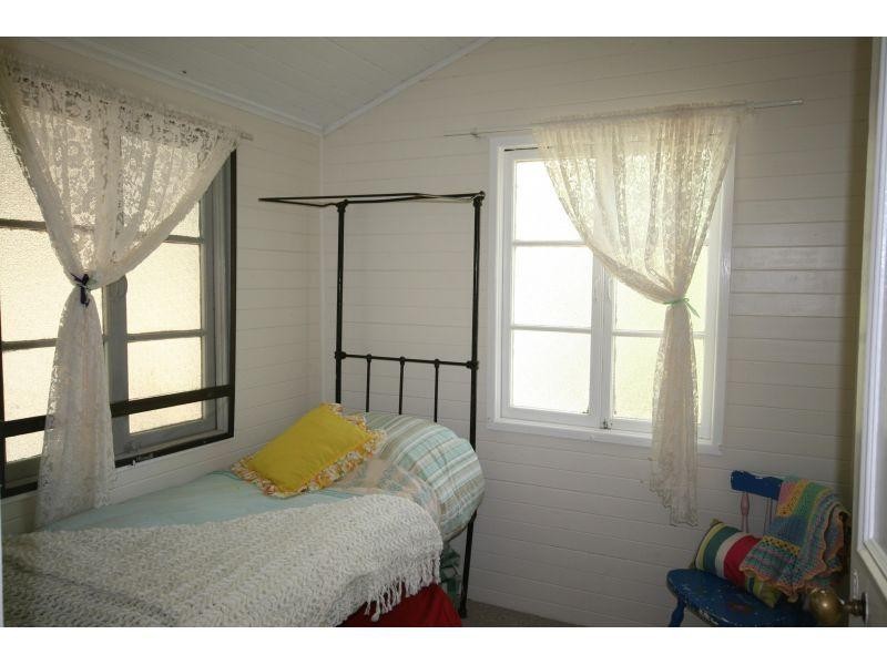216 Young Rd, North Deep Creek QLD 4570