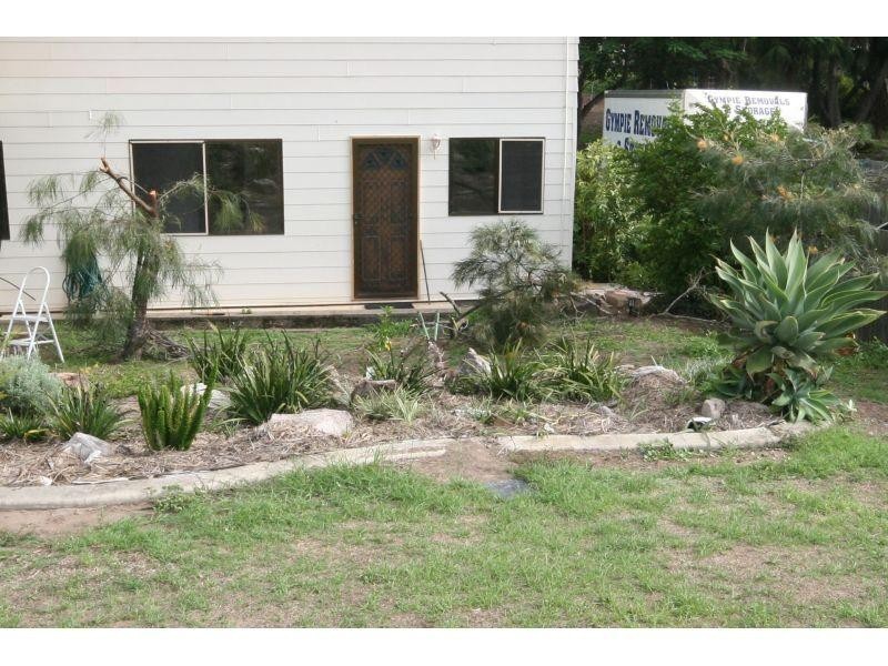 8 Carrington Ave, Gympie QLD 4570