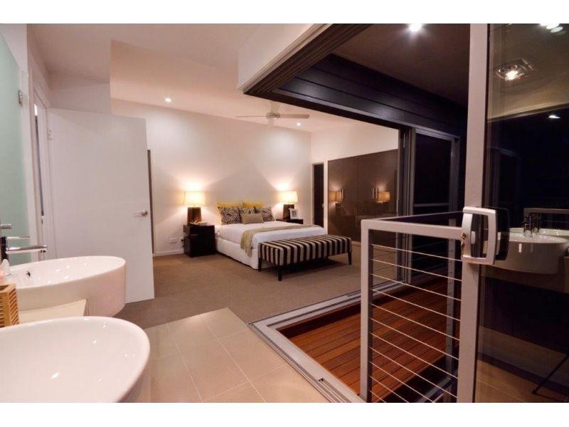 1/15 Ann, Noosaville QLD 4566