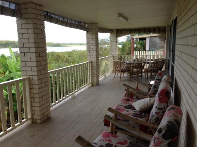 44 Goodchap St, Noosaville QLD 4566