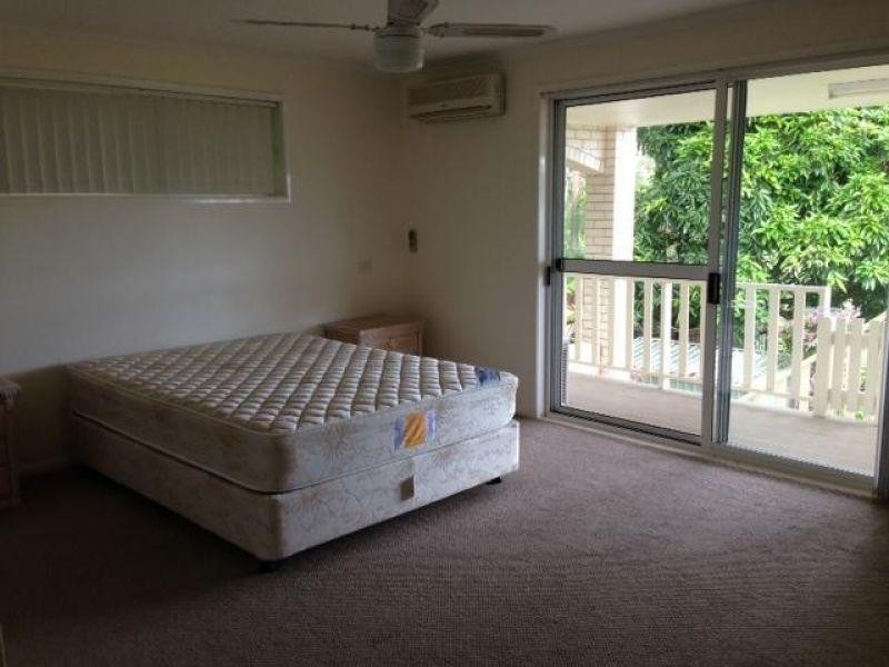 44 Goodchap St, Noosaville QLD 4566