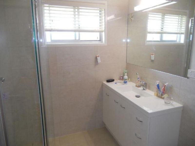 11 Wylah St, Noosaville QLD 4566