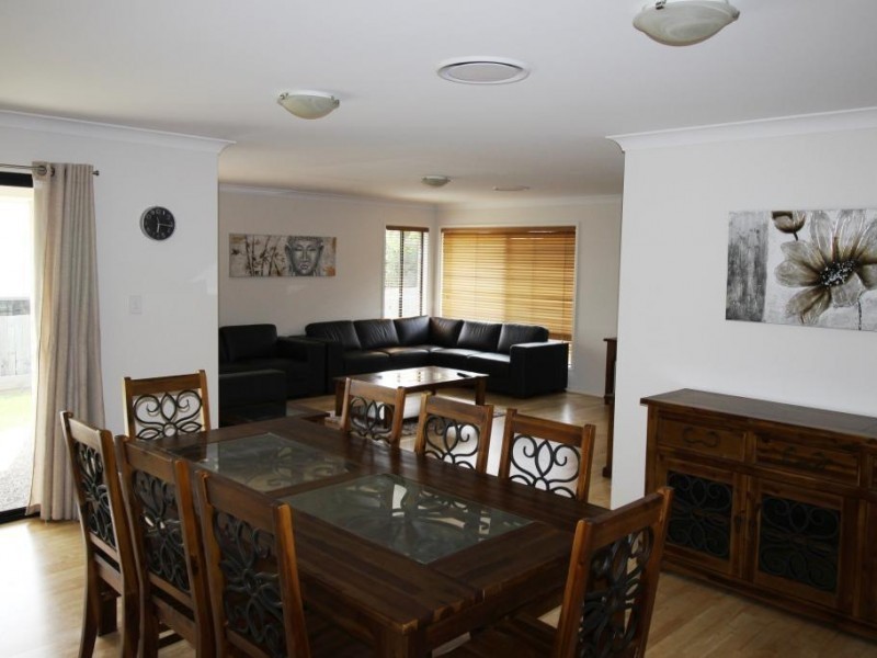 22 Premier Avenue, Jones Hill QLD 4570