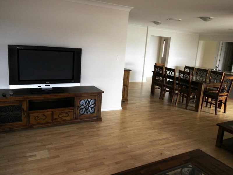 22 Premier Avenue, Jones Hill QLD 4570