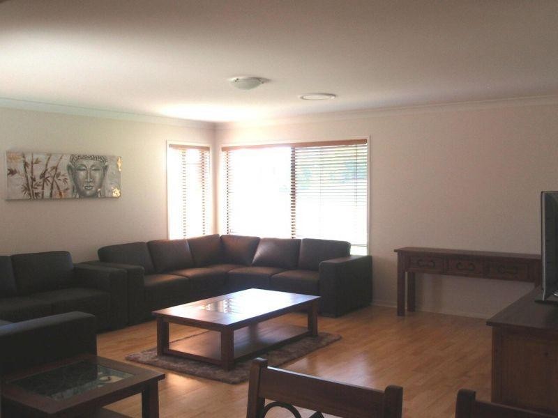 22 Premier Avenue, Jones Hill QLD 4570