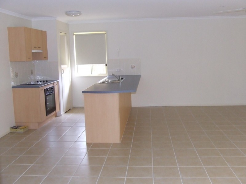 28 Gympie View Dr, Southside QLD 4570