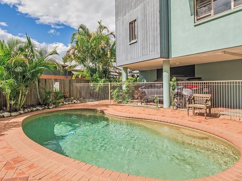 7/15 William St, Noosaville QLD 4566