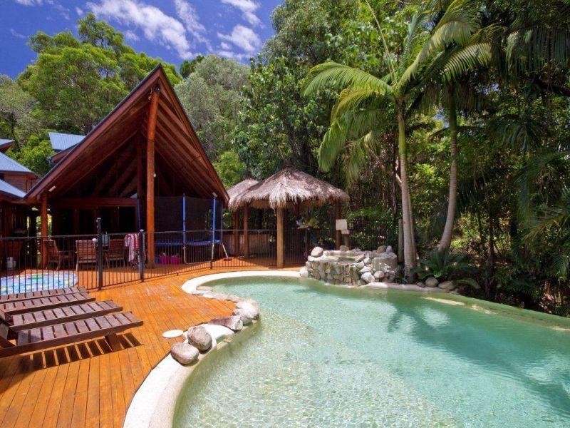 27 David St, Noosa Heads QLD 4567