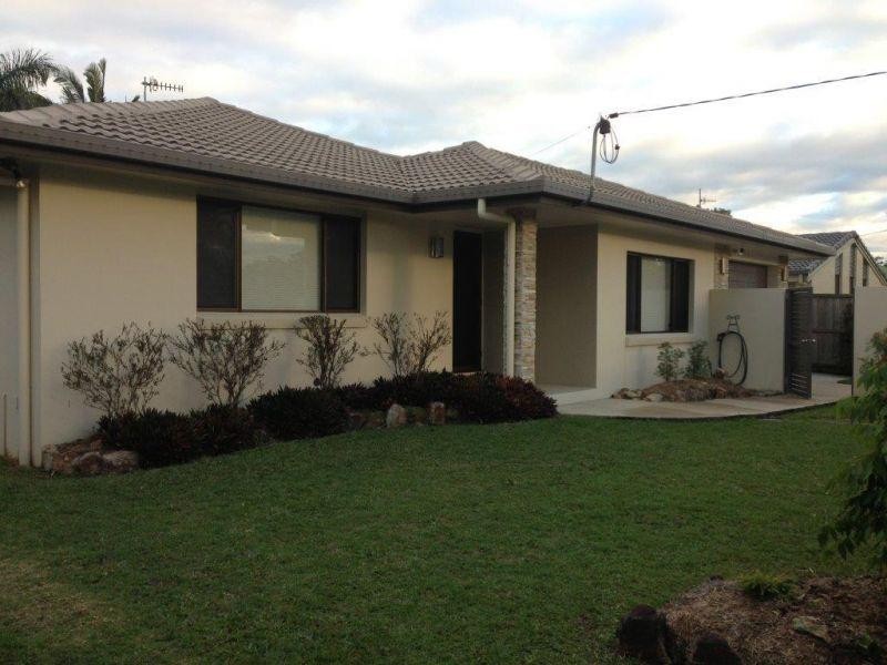 15 Muirfield Cres, Tewantin QLD 4565