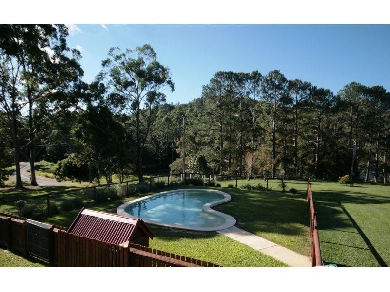742 Shadbolt Rd, Cedar Pocket QLD 4570