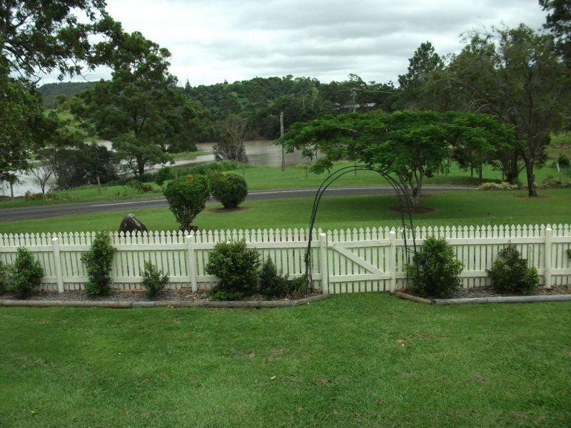 742 Shadbolt Rd, Cedar Pocket QLD 4570