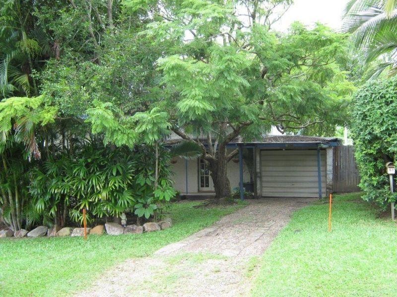 61 Hendry St, Tewantin QLD 4565