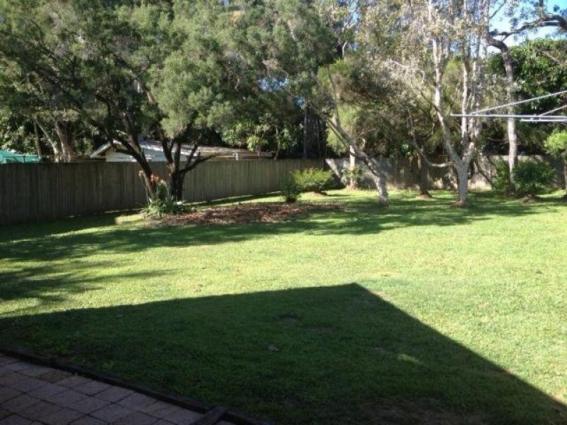 61 Hendry St, Tewantin QLD 4565