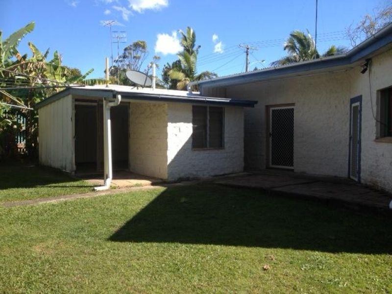61 Hendry St, Tewantin QLD 4565