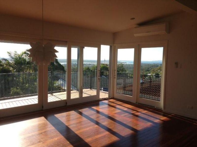 17 Allambie Tce, Noosa Heads QLD 4567