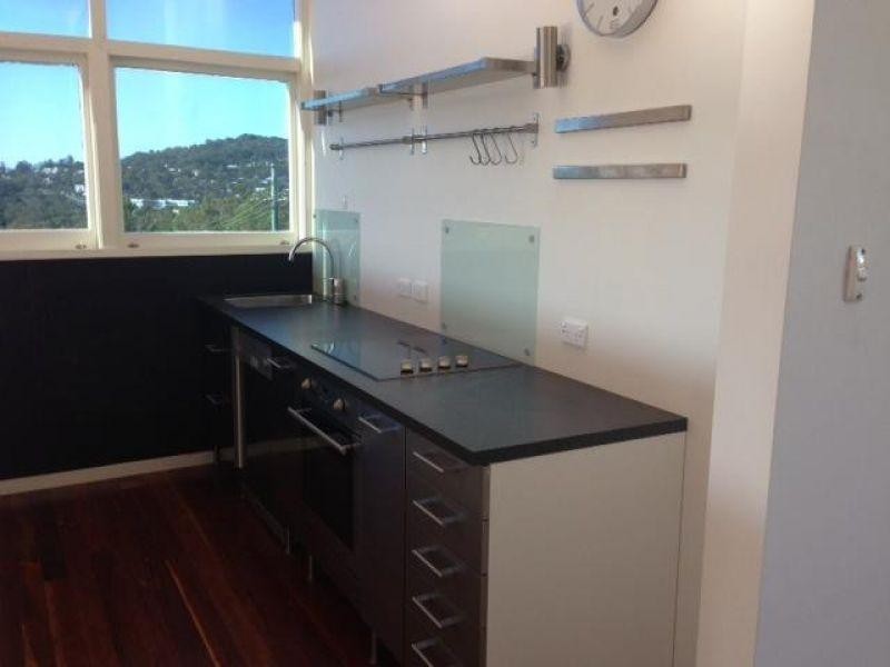 17 Allambie Tce, Noosa Heads QLD 4567