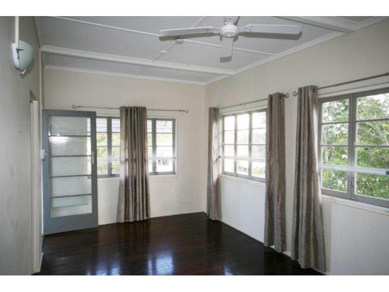 8 Mulcahy Terrace, Gympie QLD 4570