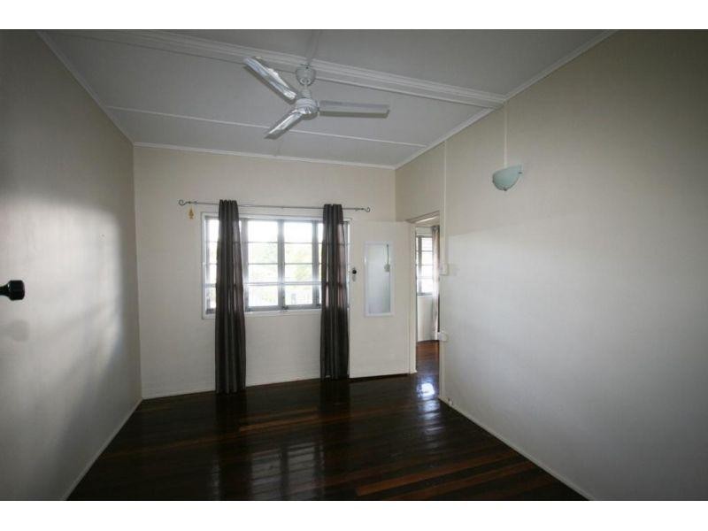 8 Mulcahy Terrace, Gympie QLD 4570