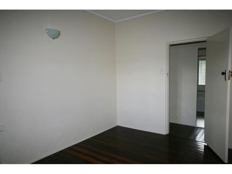 8 Mulcahy Terrace, Gympie QLD 4570